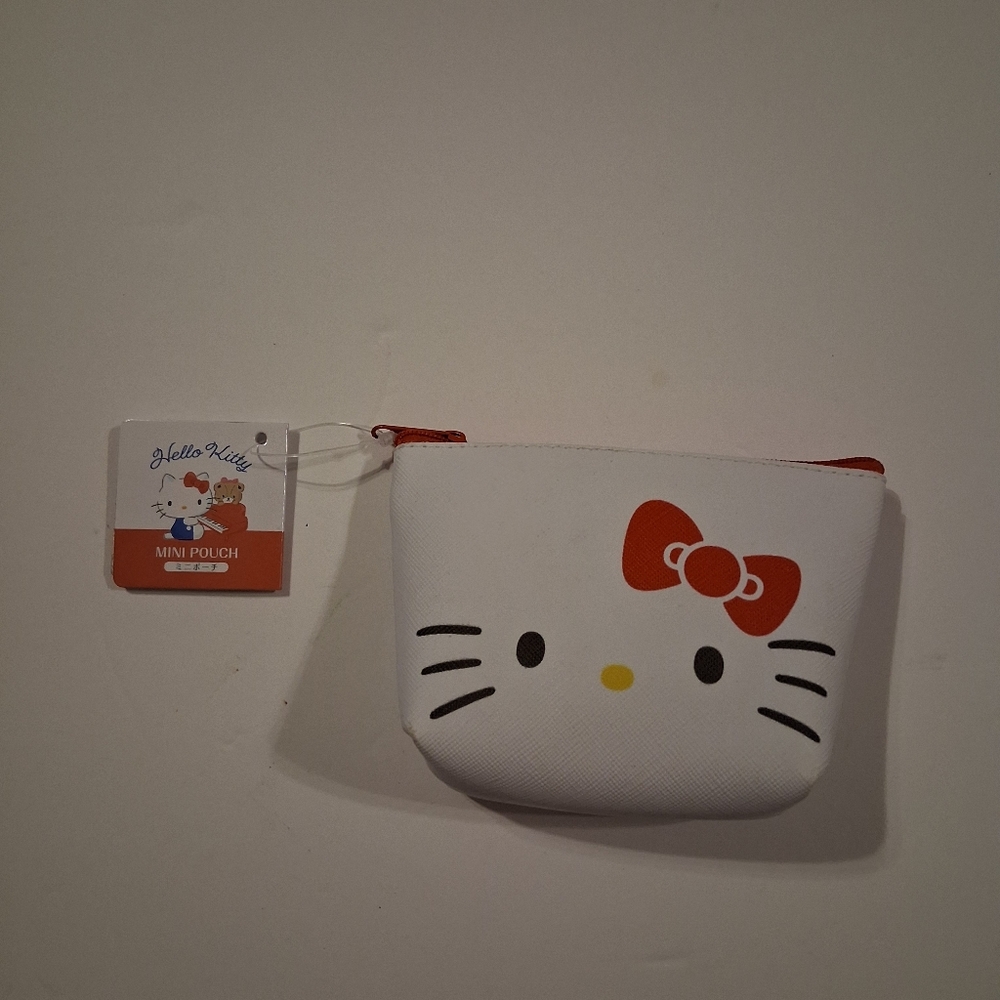 Hello Kitty Mini Coin Purse - Picture 2 of 9